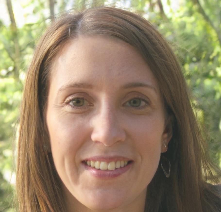 Instructor Elena Vasile